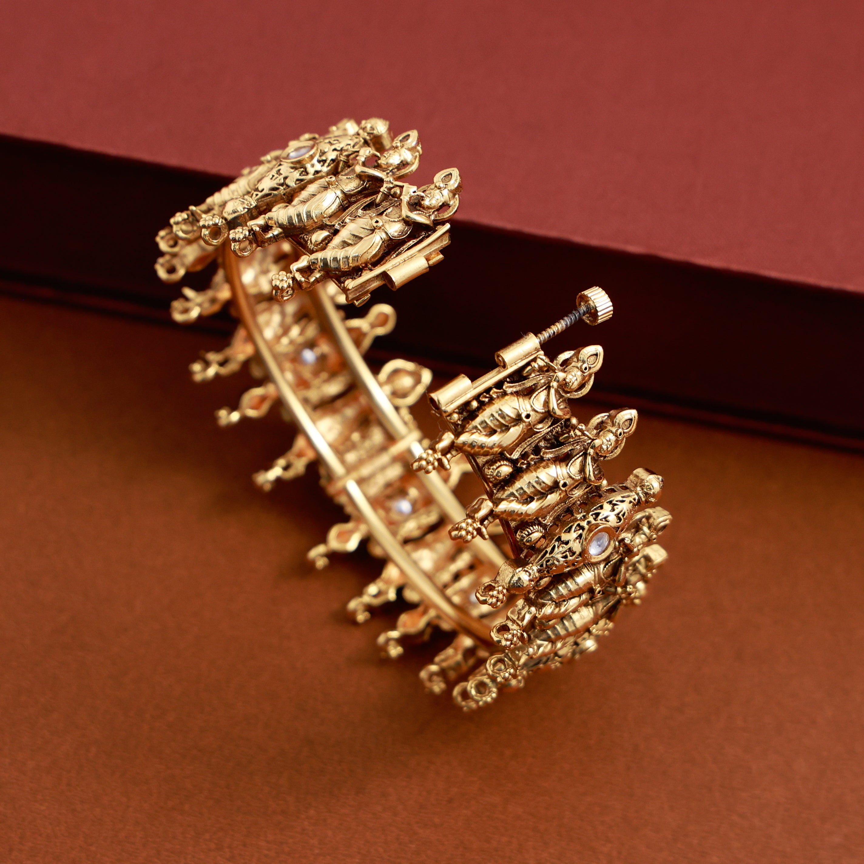 Krishna Single Bangle