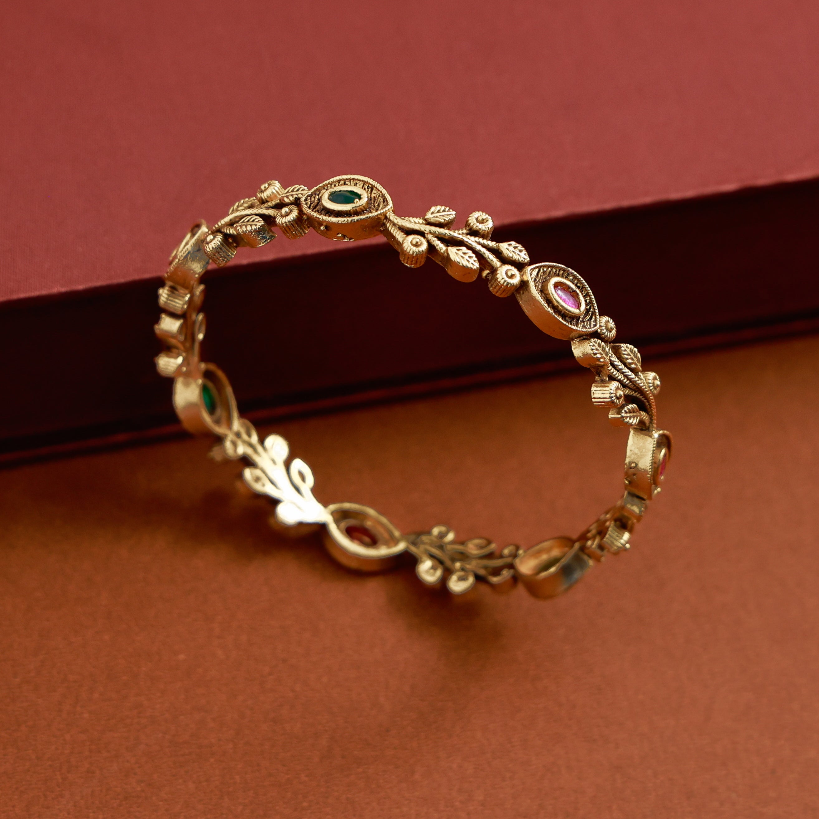 Golden Leaf Single Bangle