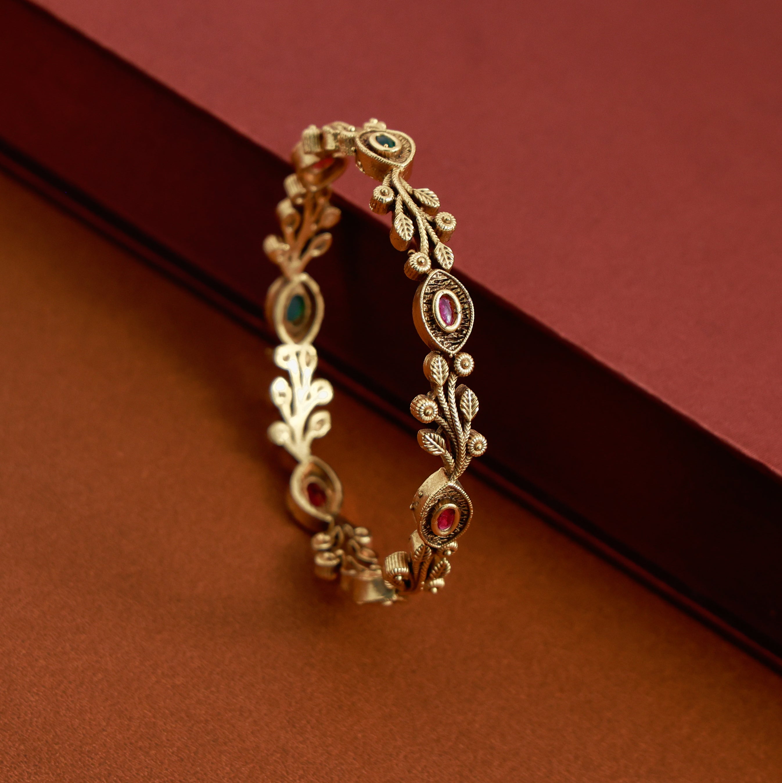 Golden Leaf Single Bangle