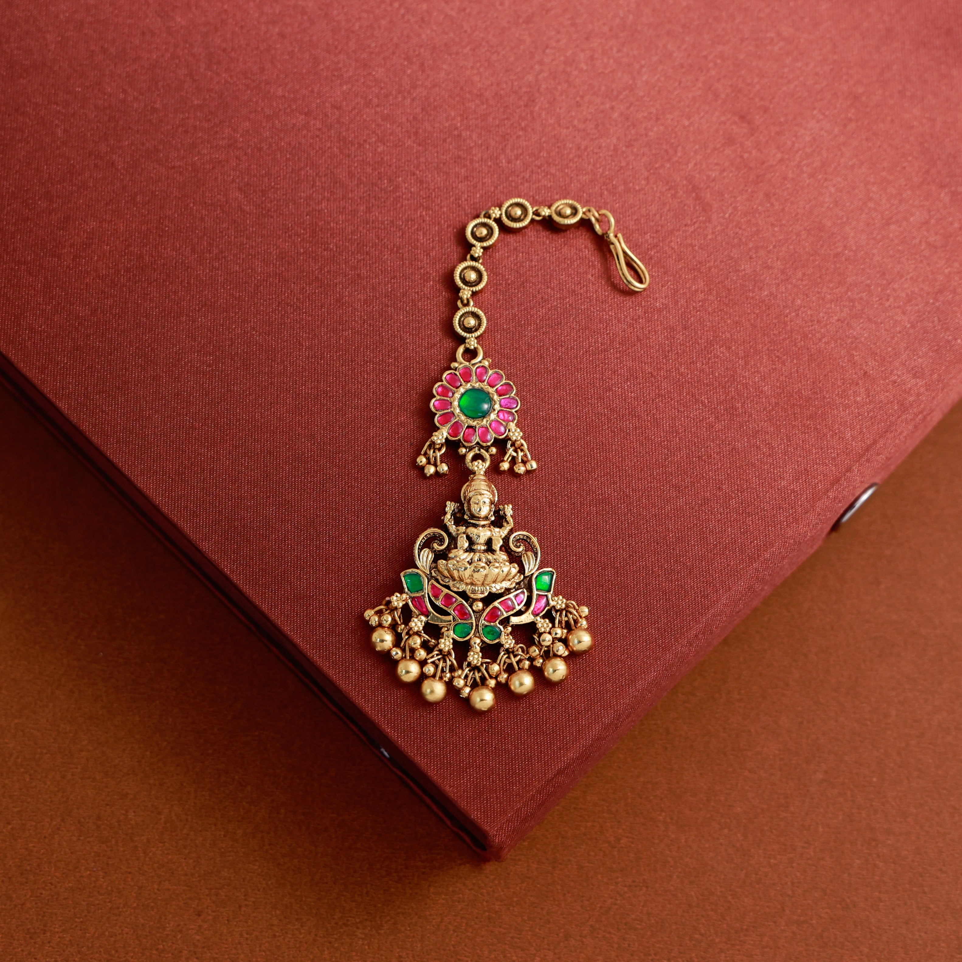 Golden Pearl Devi Chutti