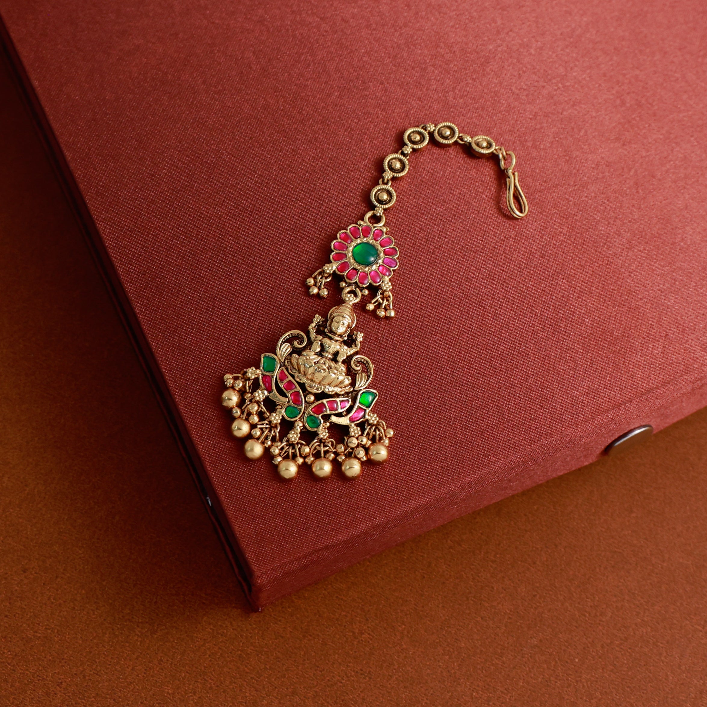 Golden Pearl Devi Chutti