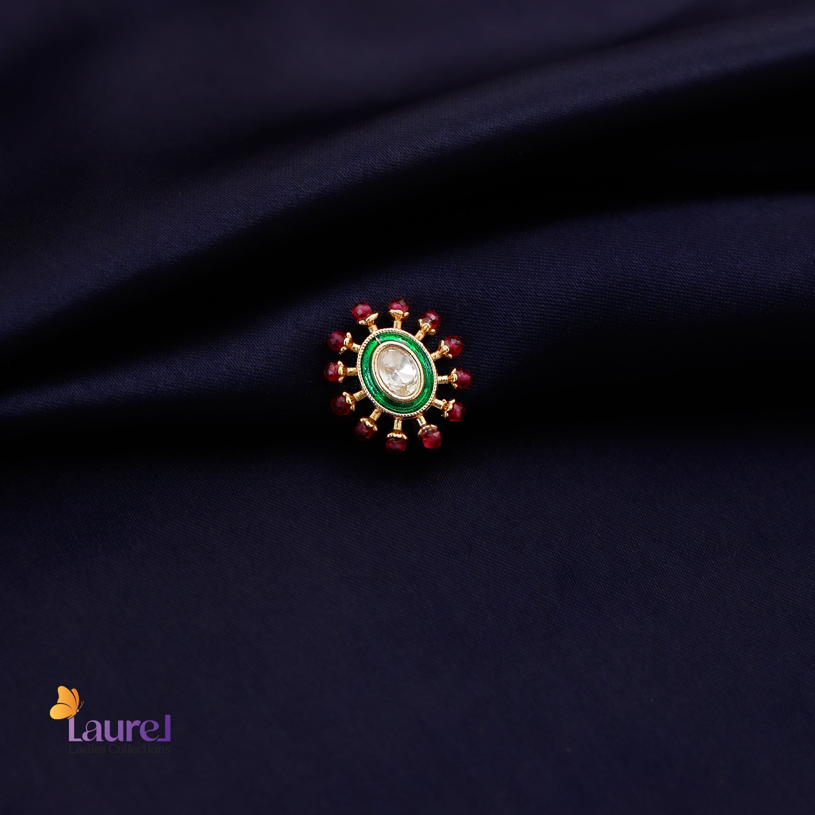 Oval Kundan Nose Ring