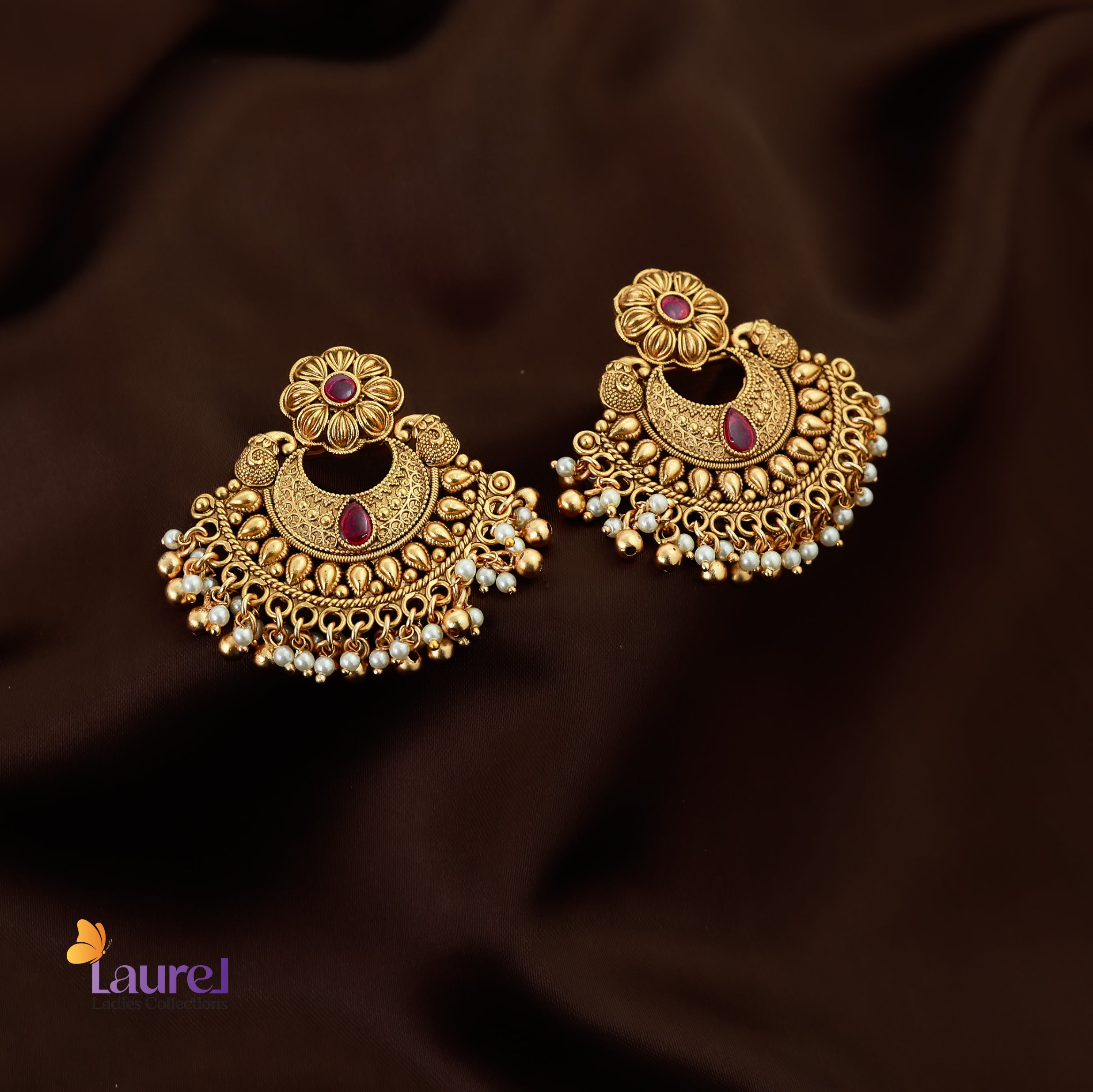 Flower Pearl Earring