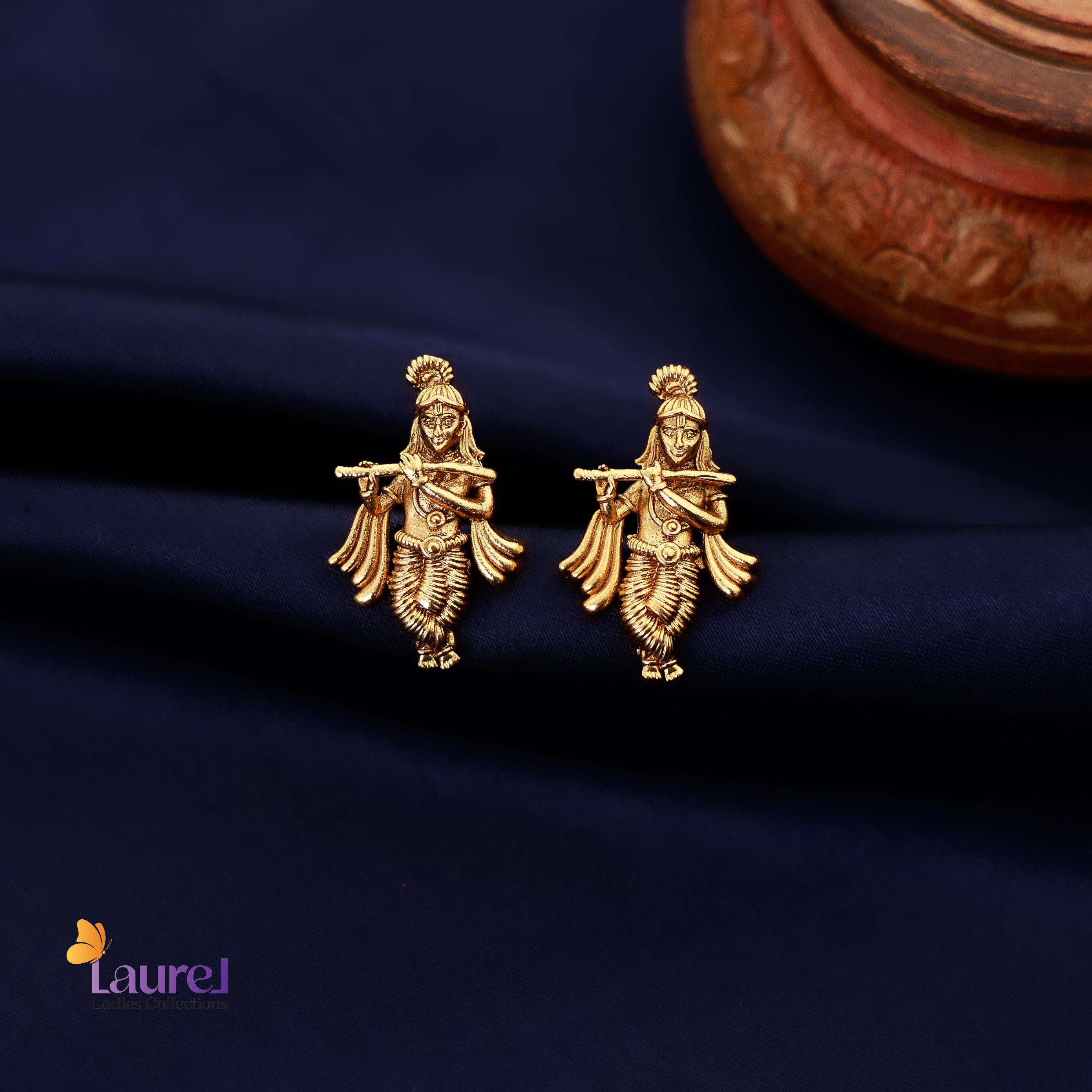 Krishna Pendant Neckpiece with Earring