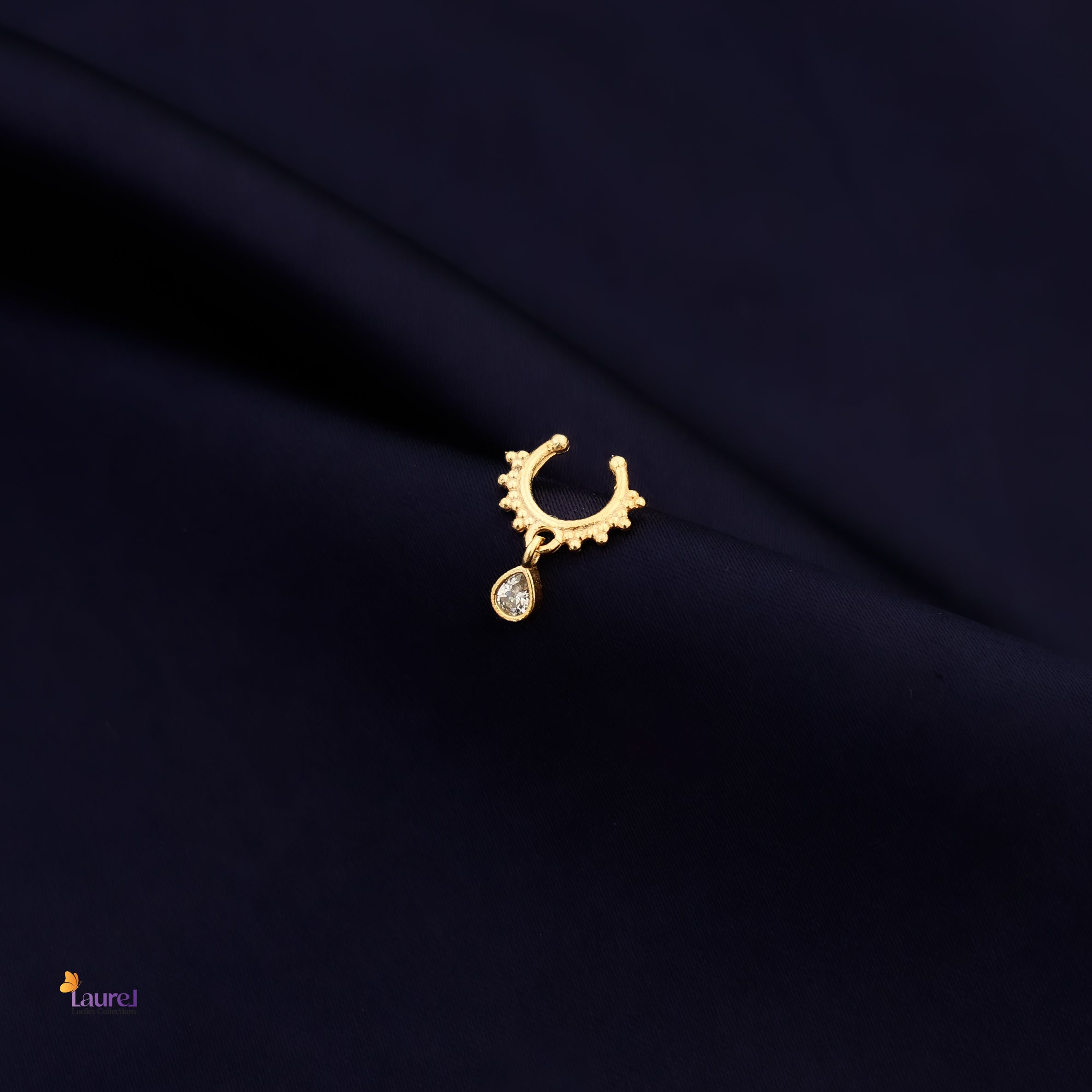 Single Stone Nose Pin