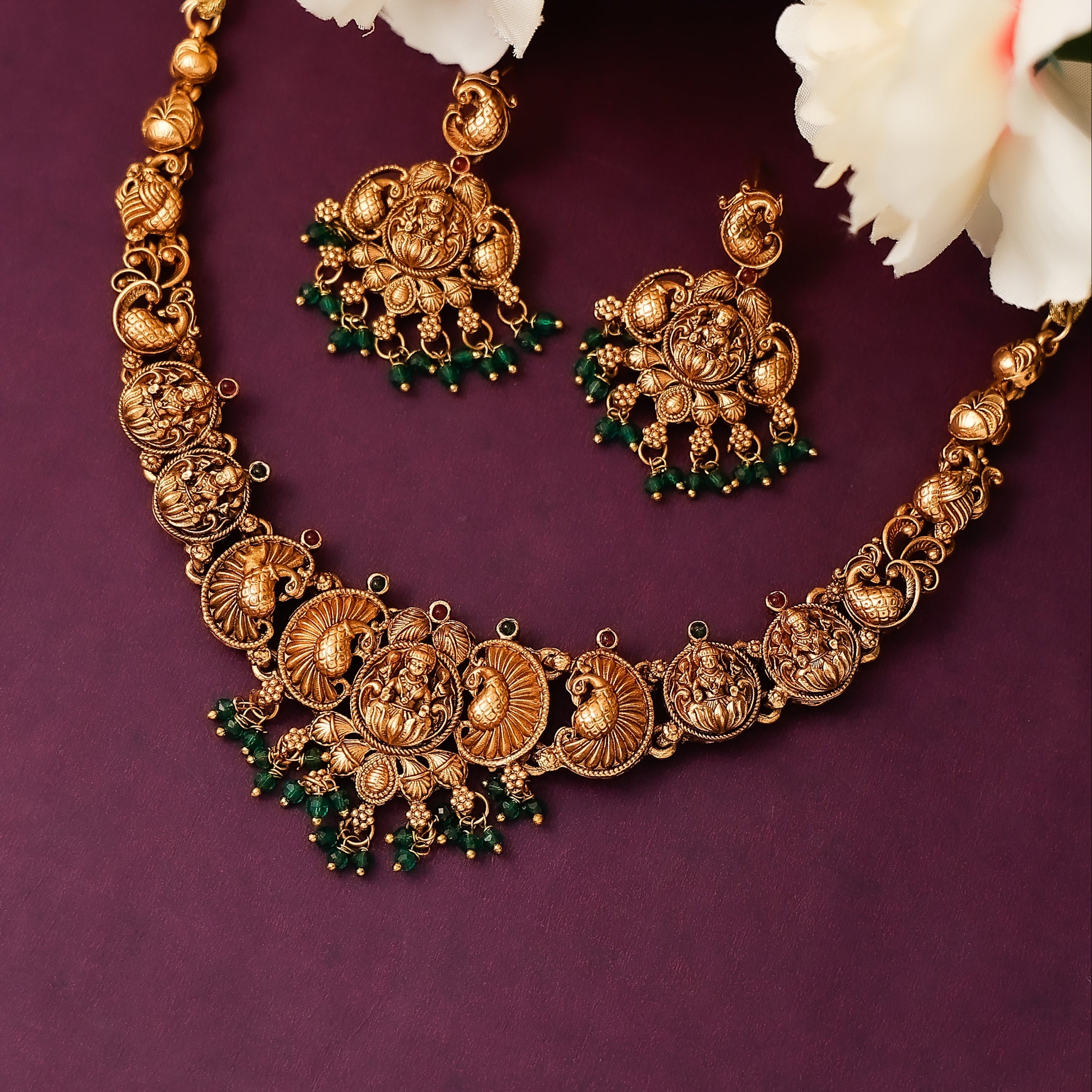 Lekshmi Temple Necklace With Earrings