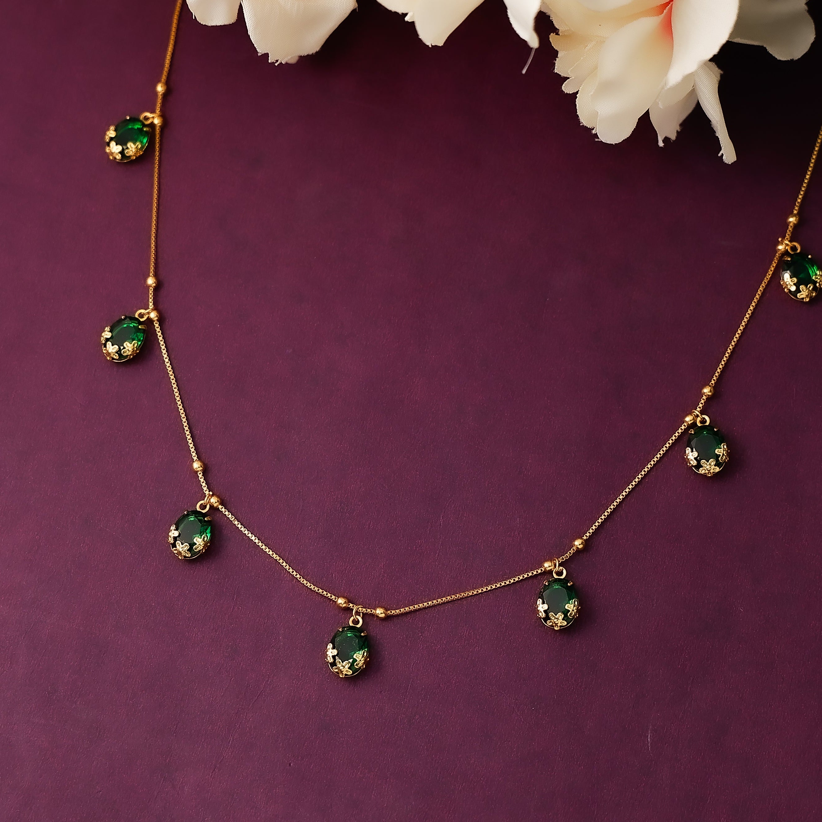 Green Oval Stone Chain