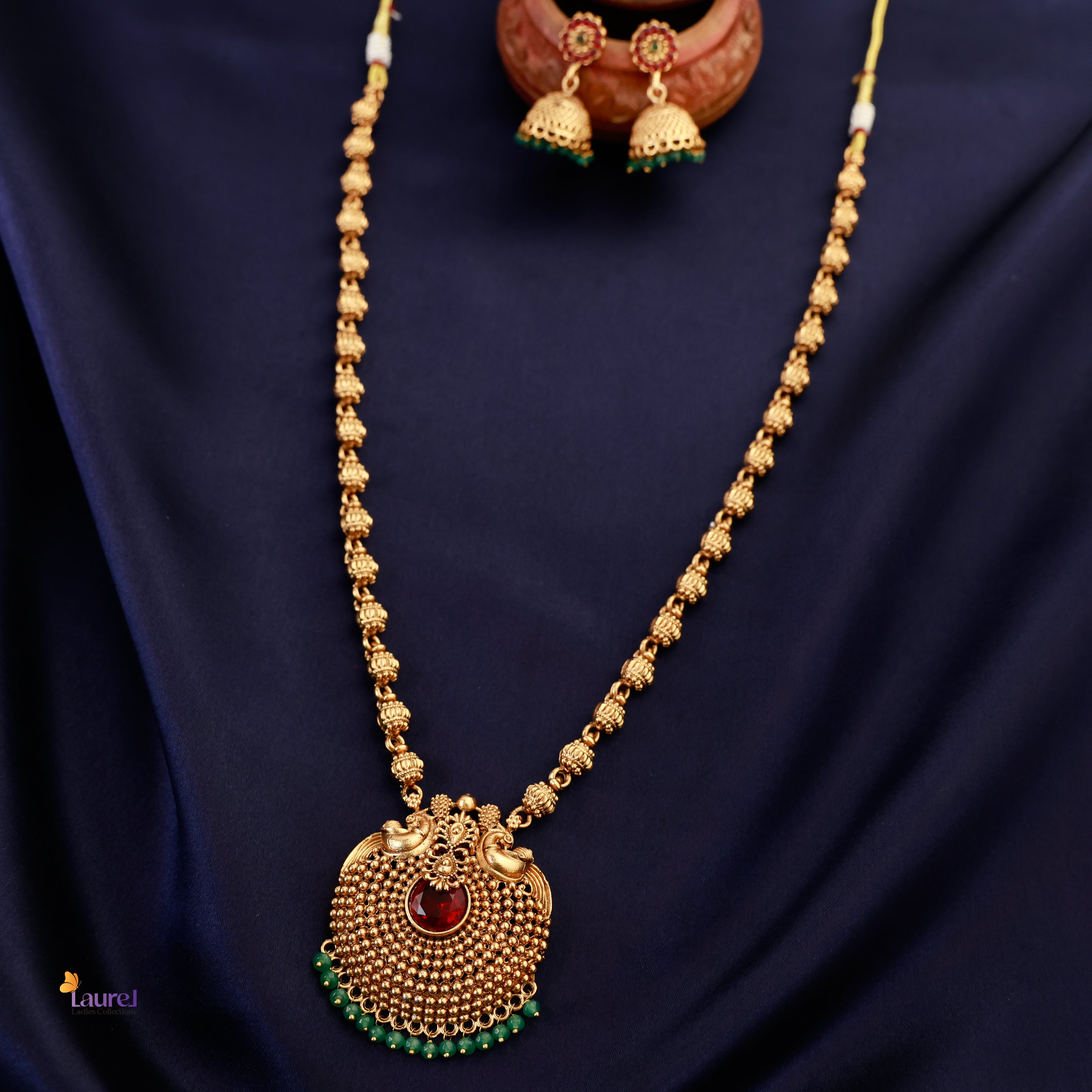 Kanchana Myura Long Pendant Neckpiece with Jhumka