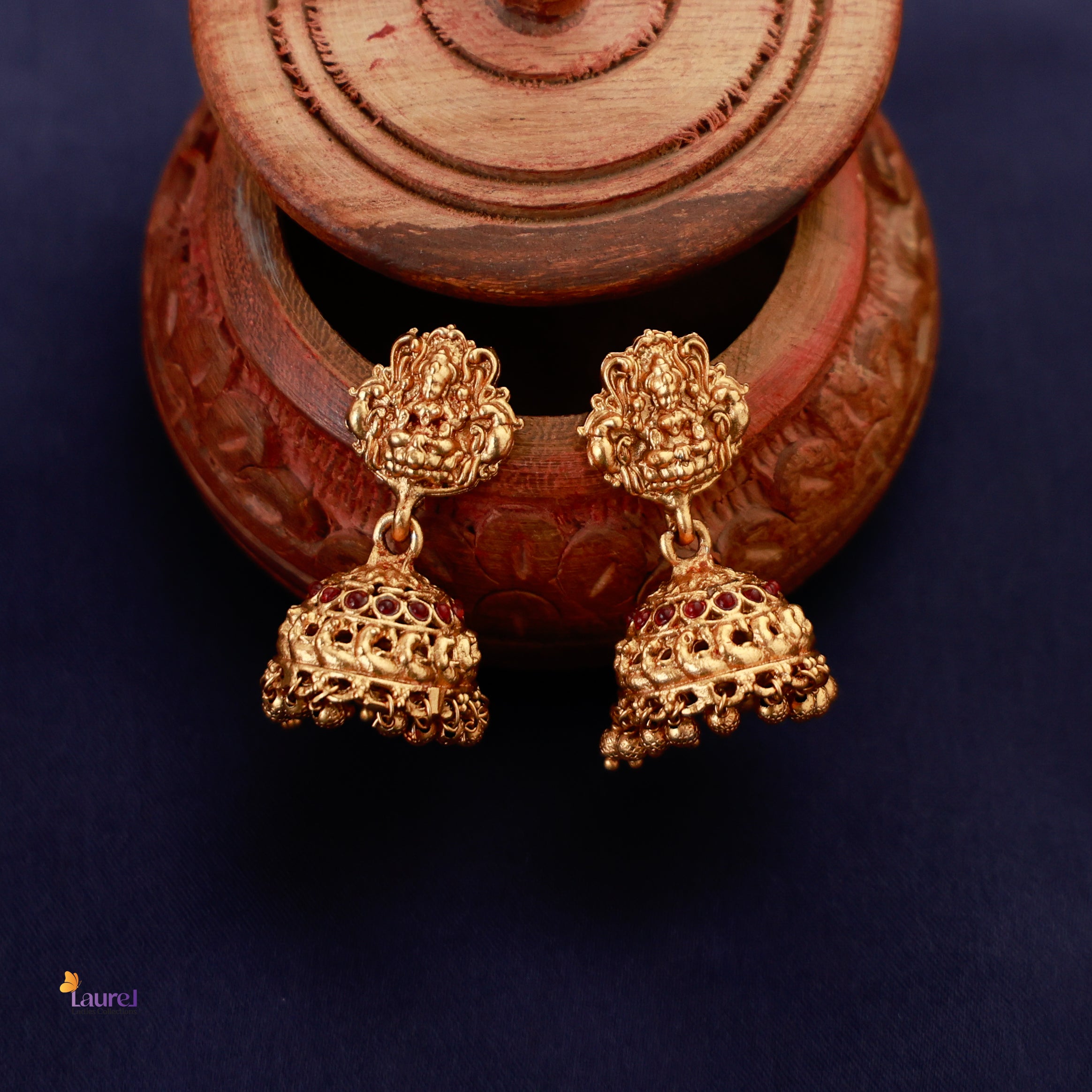 Madapam Pendant Long Neckpiece with Jhumka