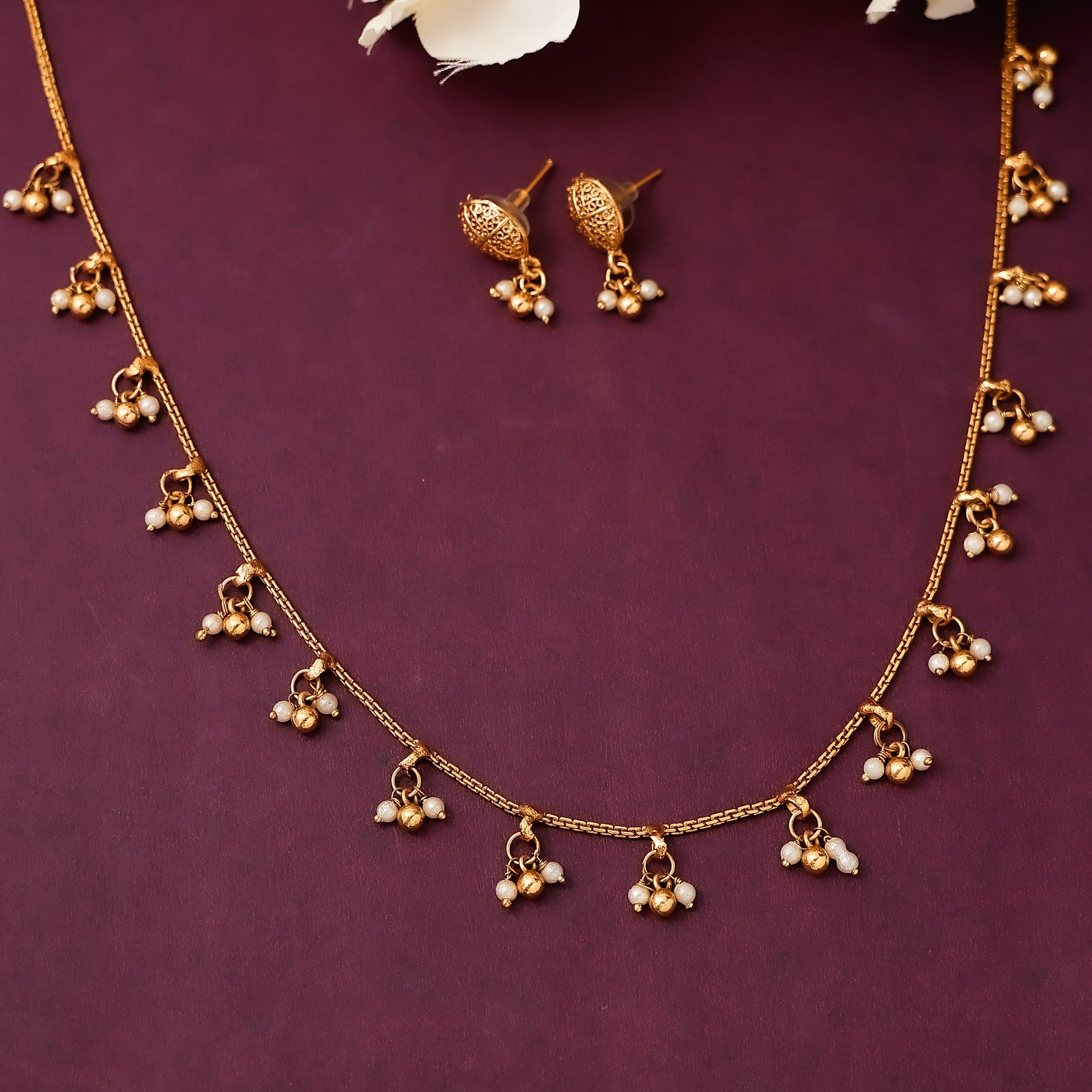 Minimal Pearl Drop Necklace Set With Earrings