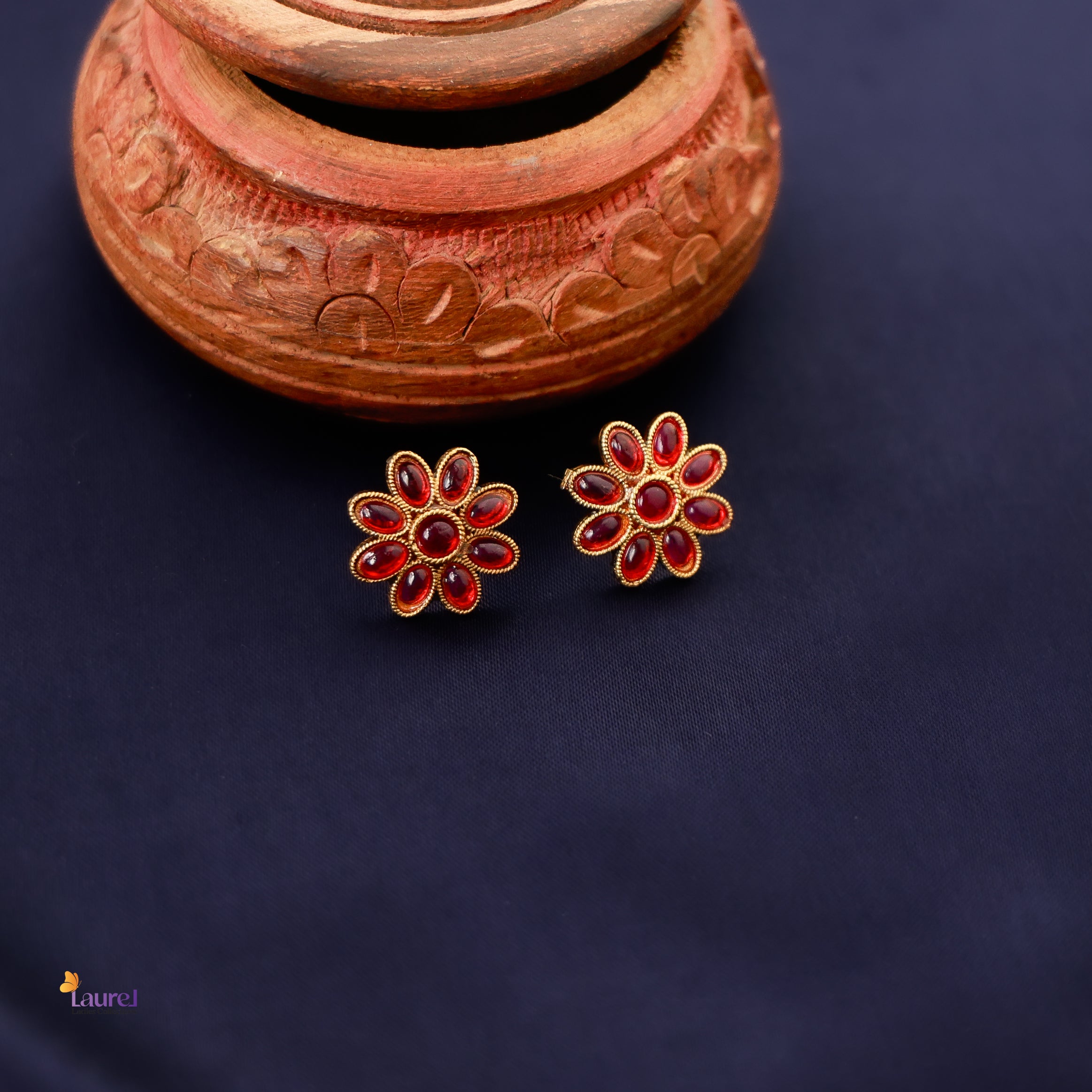 3 Layer Kemp Stone Short Neckpiece with Earring