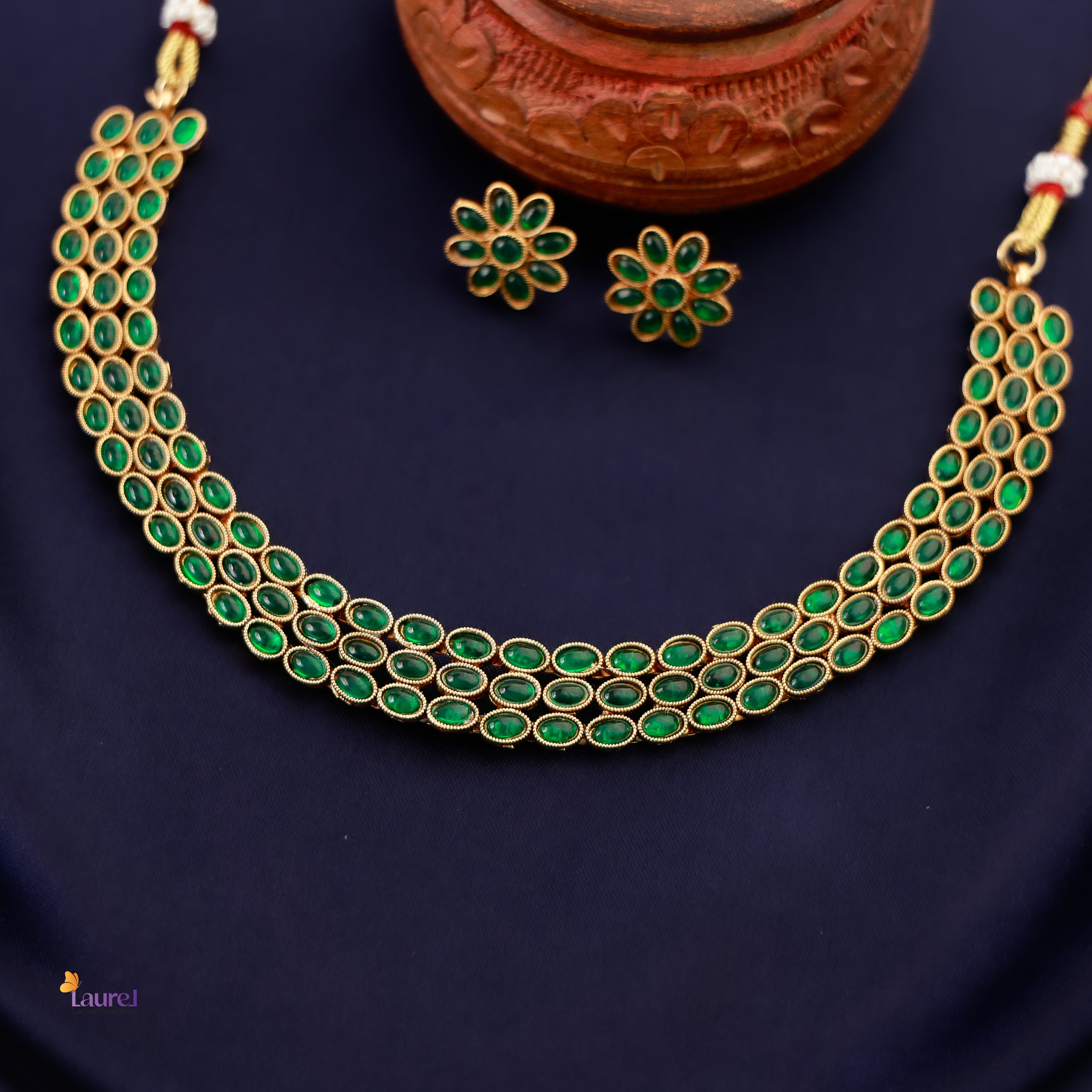 3 Layer Kemp Stone Short Neckpiece with Earring