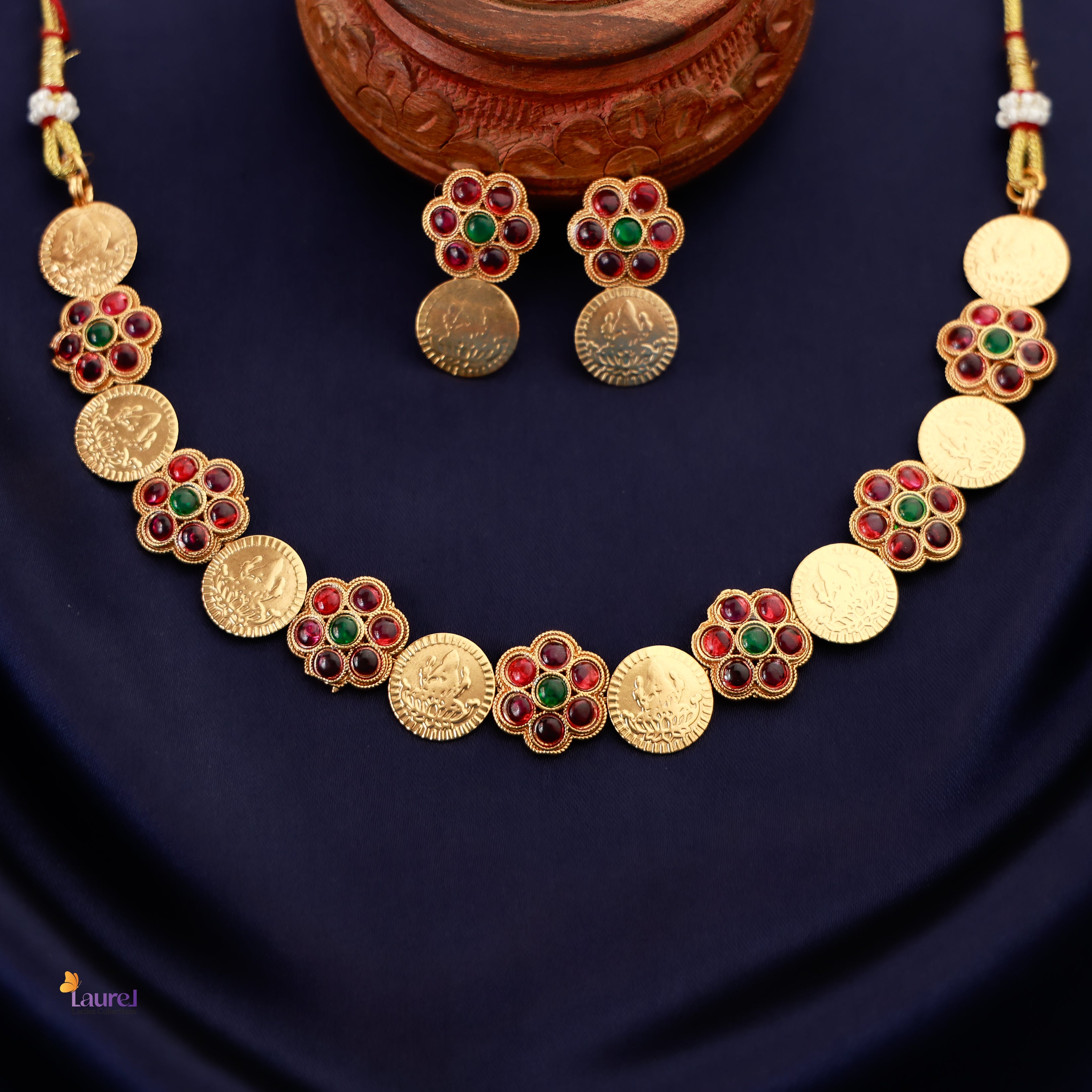 Classic Coin Neckpiece with Earring
