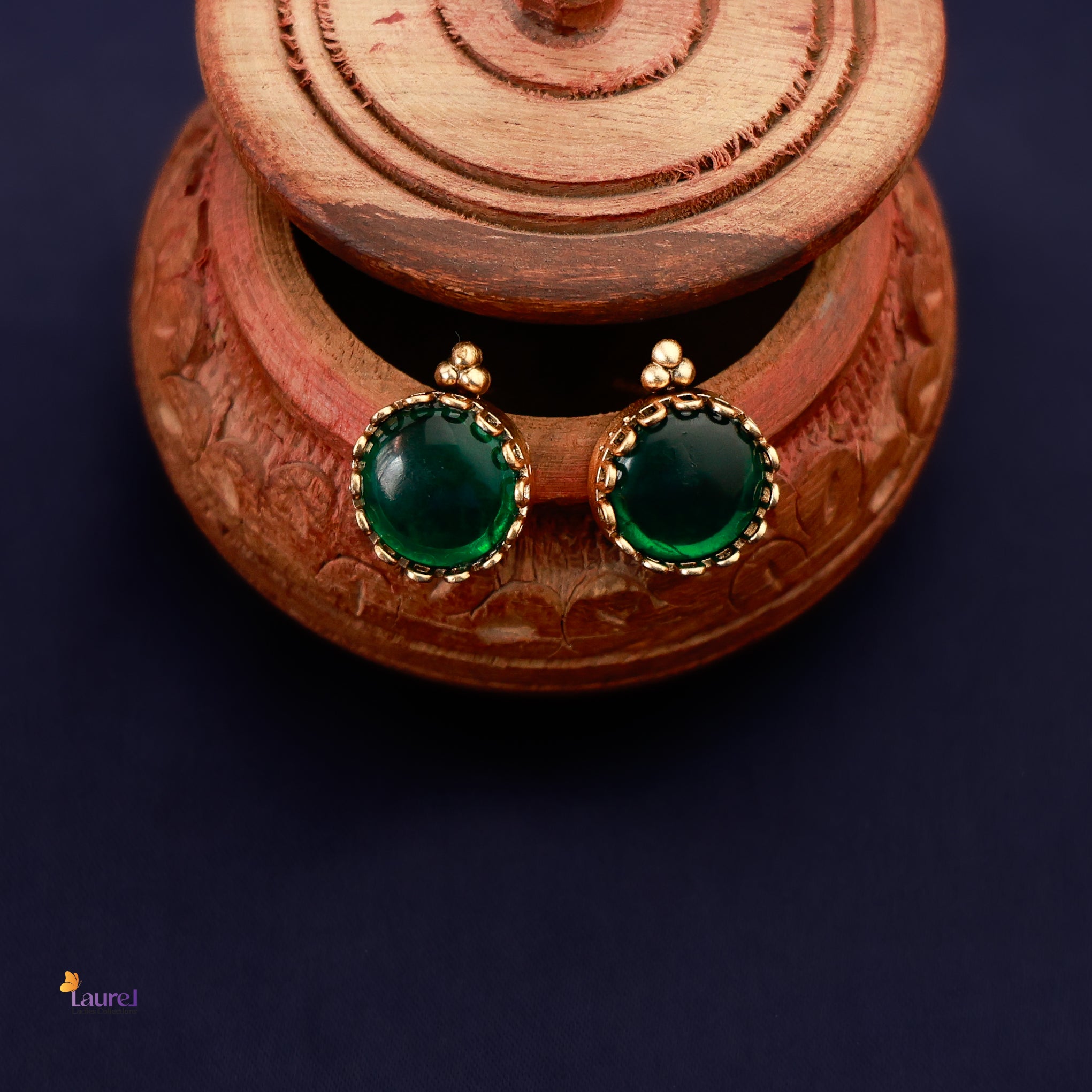 Chain Round Pendant Necklace with Earring