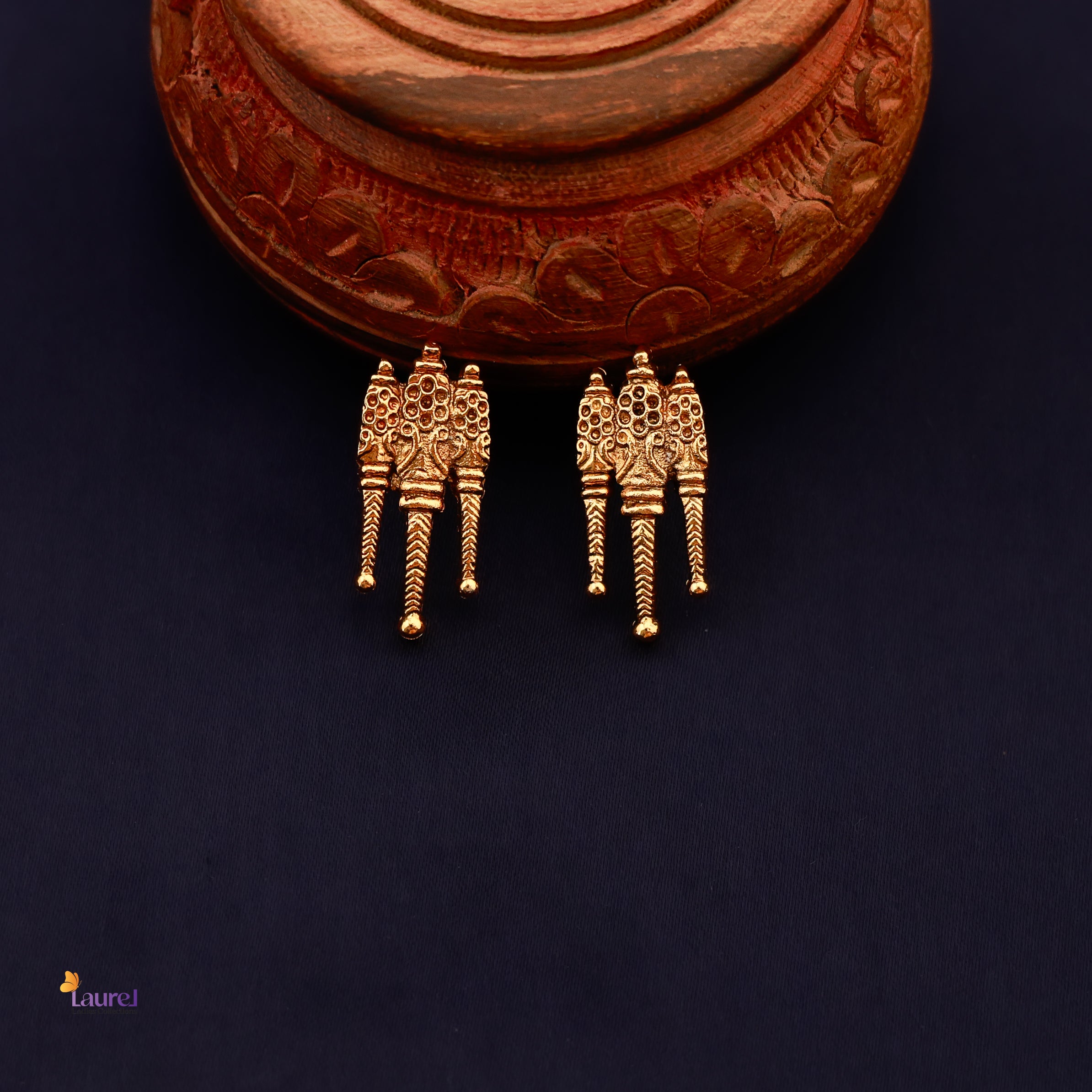 Tharangini Neckpiece with Earring