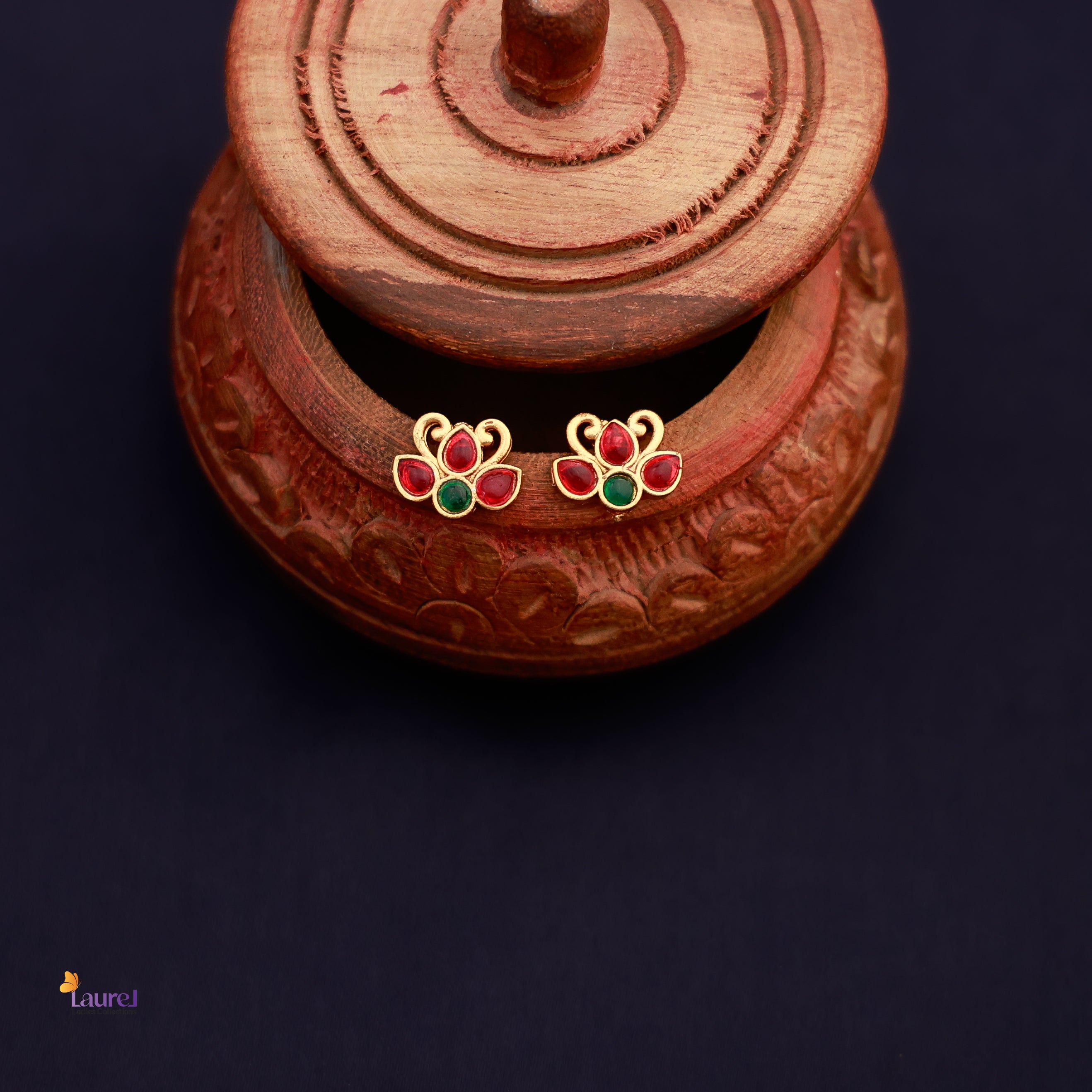 Neethi Stone Choker with Earring