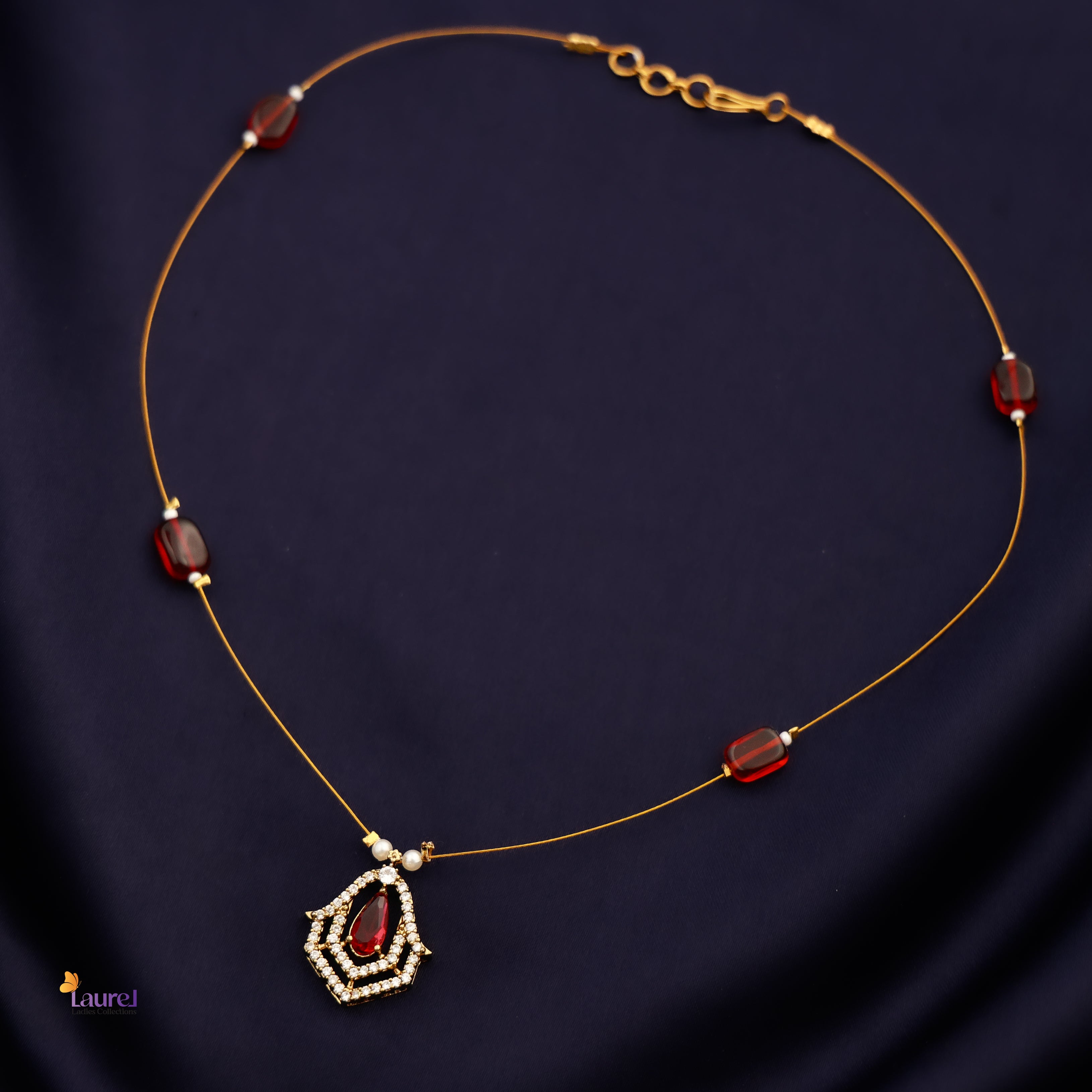 Mandala Pendant Invisible Neckpiece