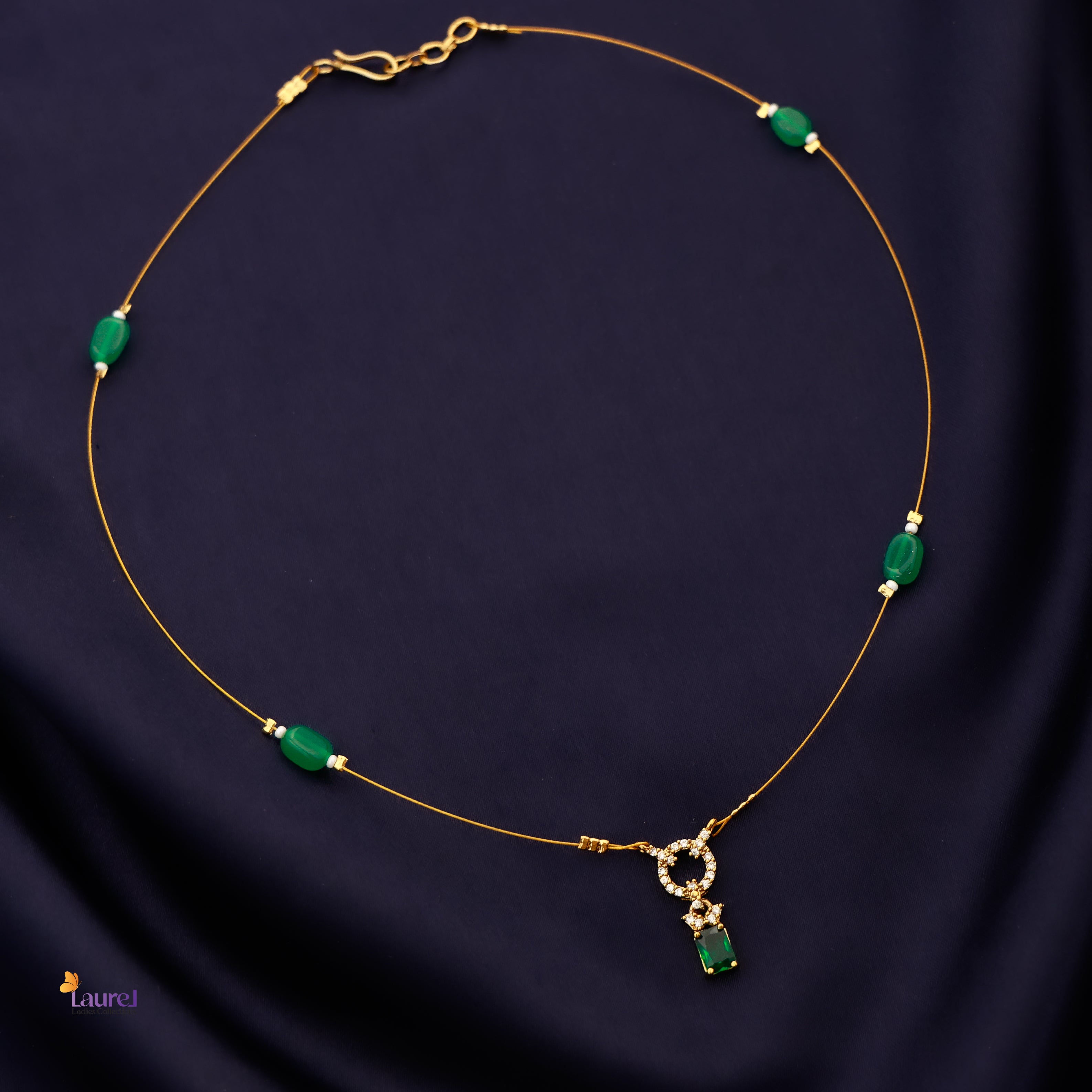 Scarlet Spark Invisible Neckpiece