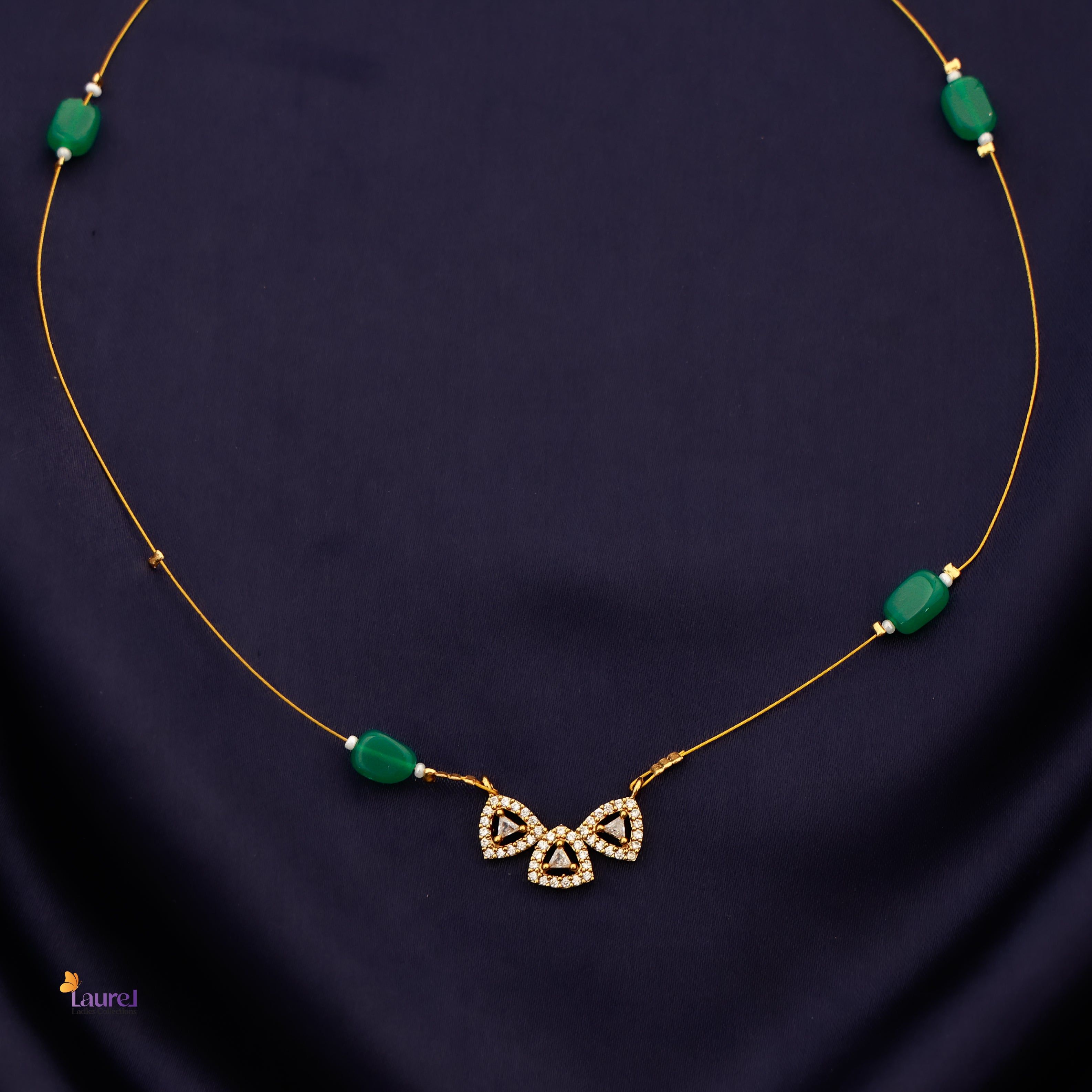 Triveni Pendant Invisible Neckpiece