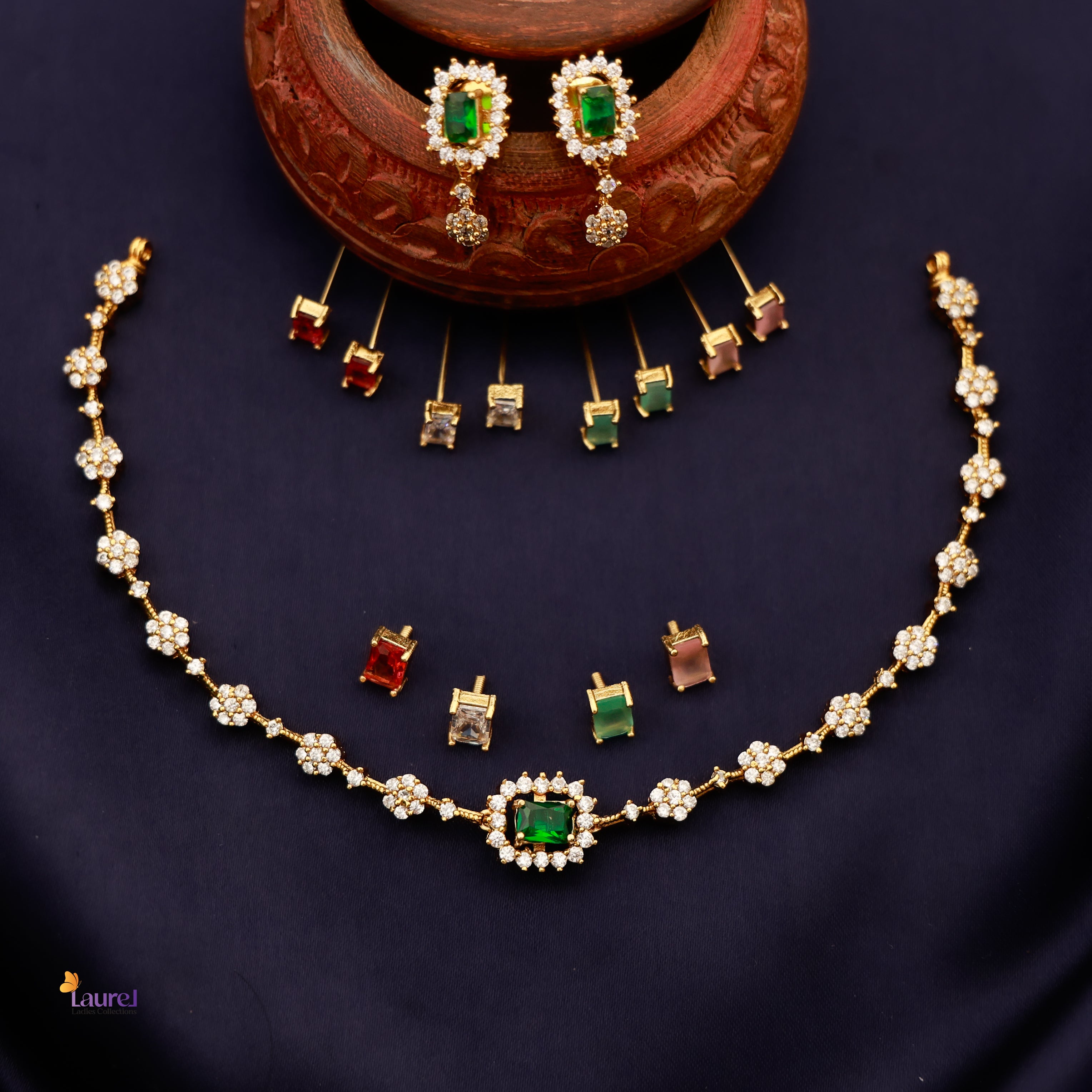 Interchangeable Short Necklace