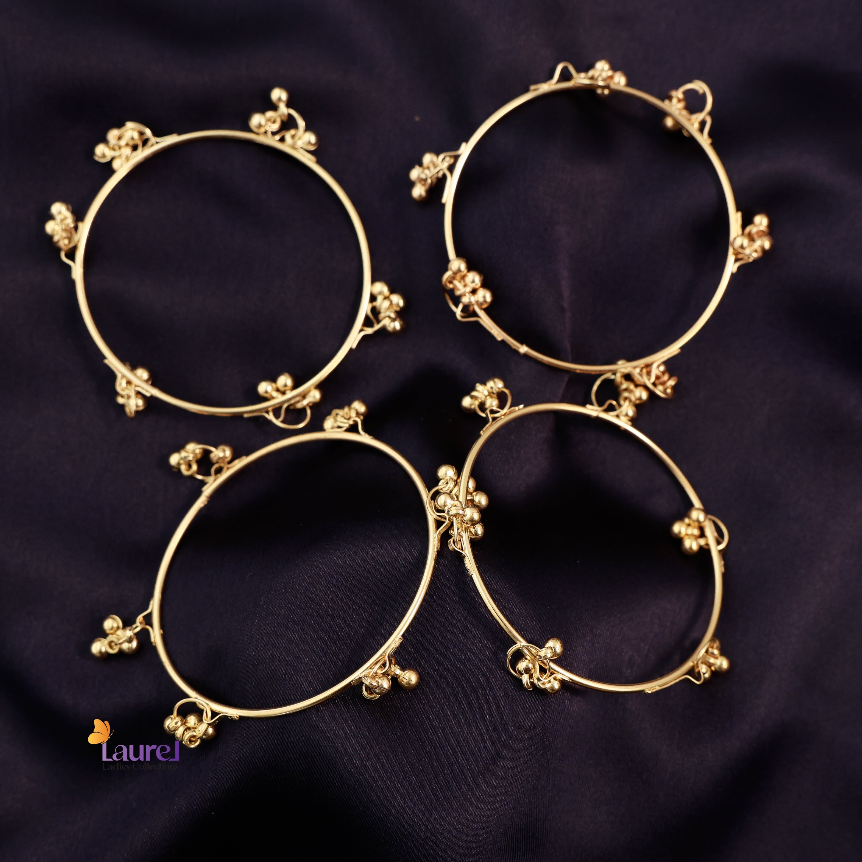Elegant bridal bangles with Kashmiri ghungroo style