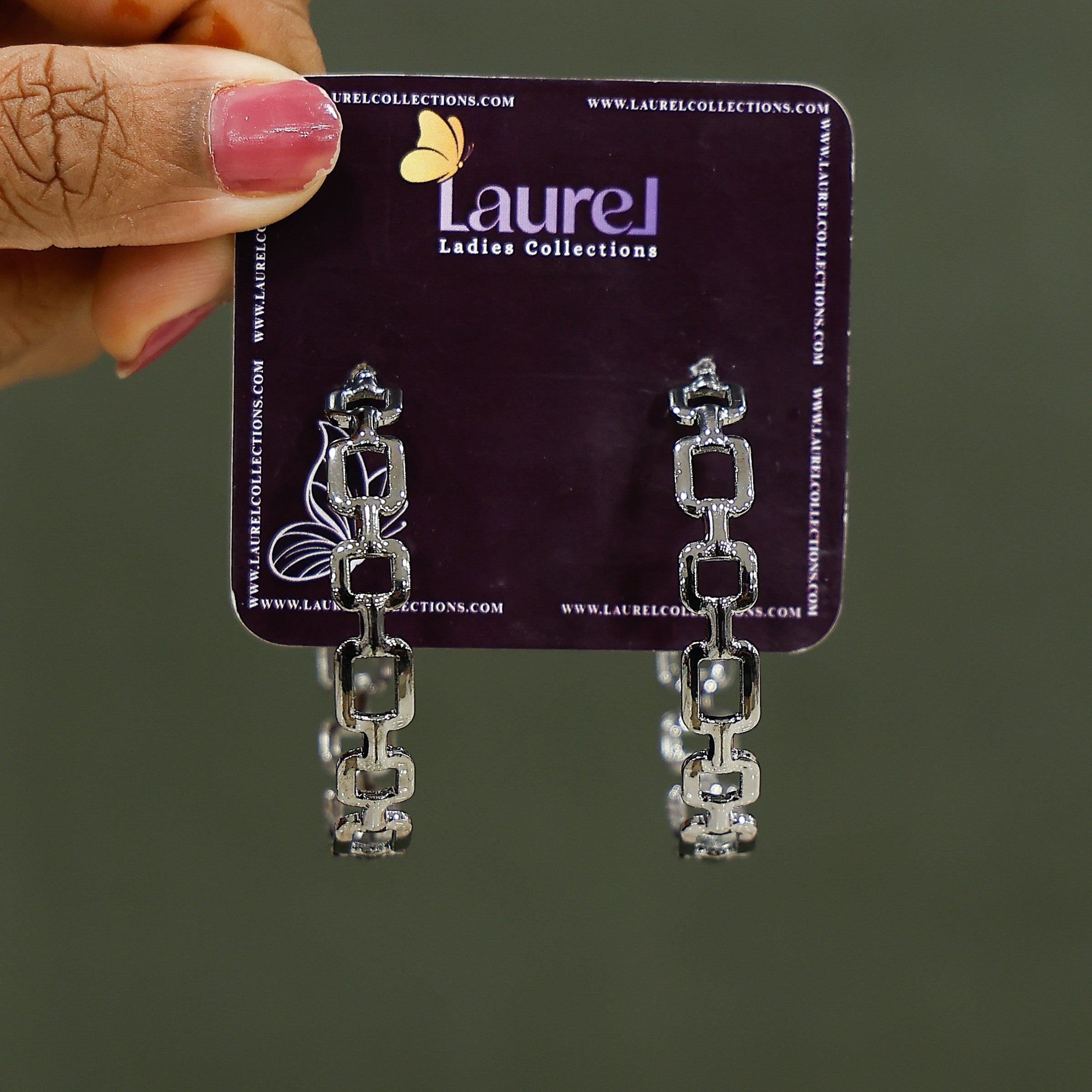 Trendy geometric square hoops in metallic finish