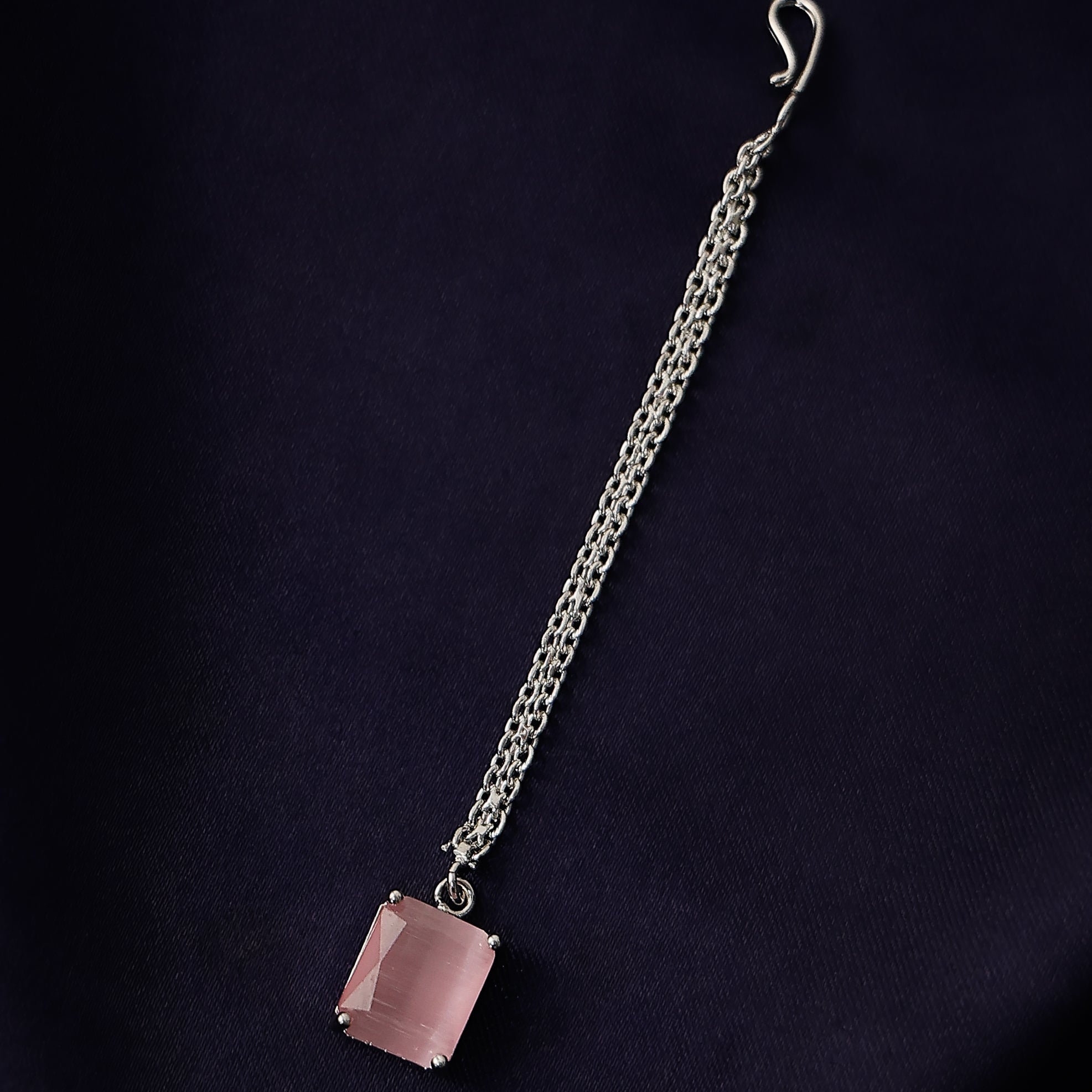 Stylish rectangle forehead jewellery for women