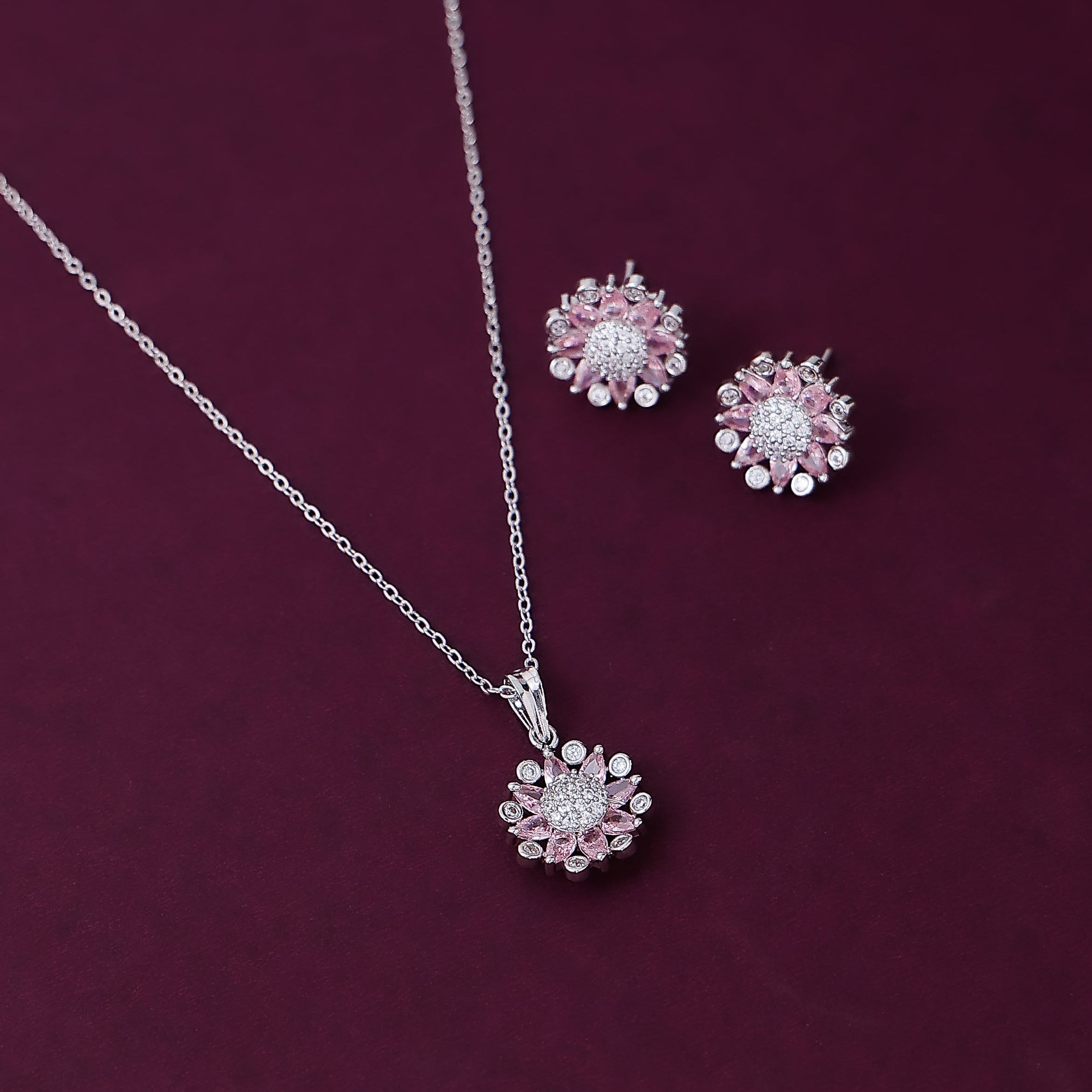 Bloom Sparkle Necklace with Earring