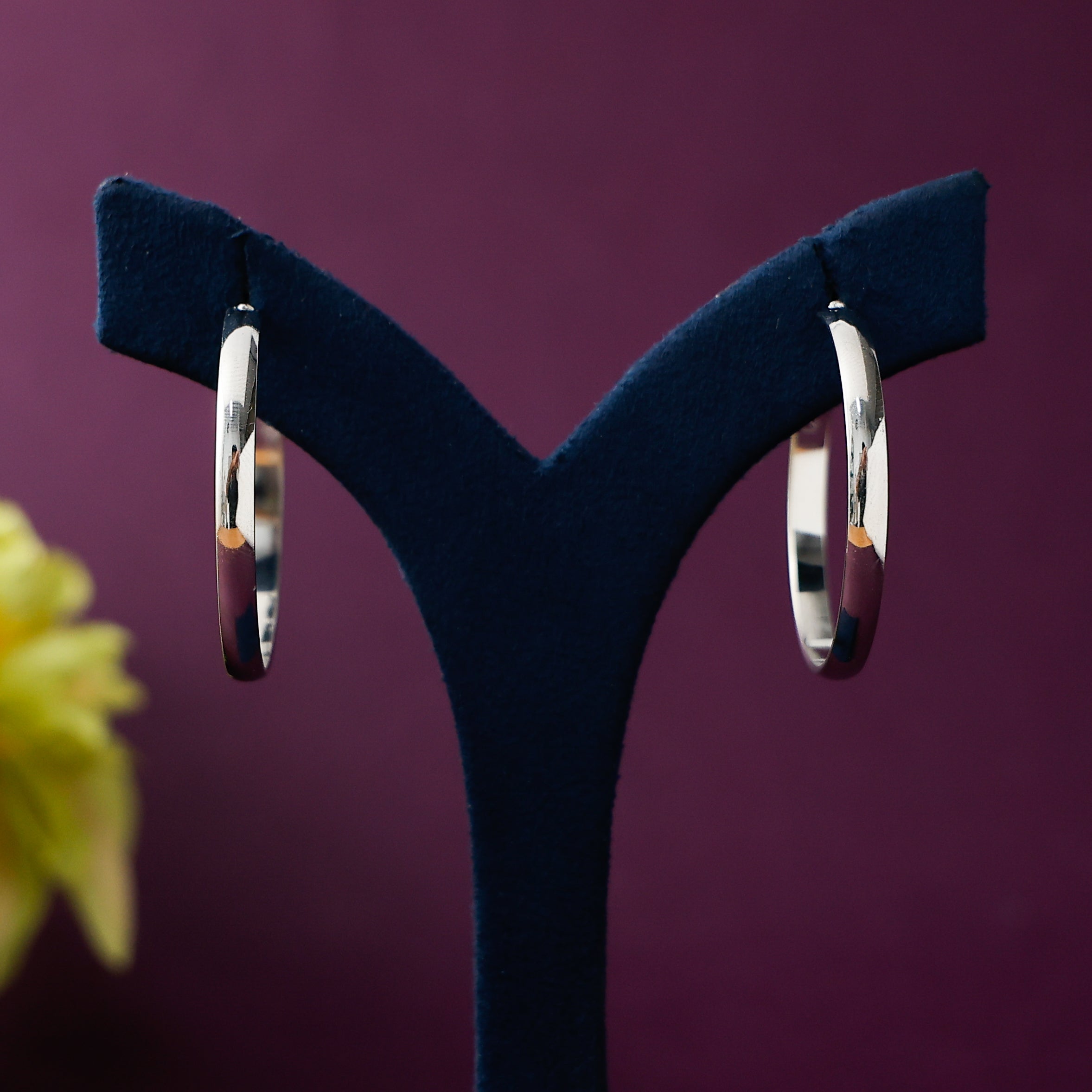 Flat circle hoop earrings in gold finish for women