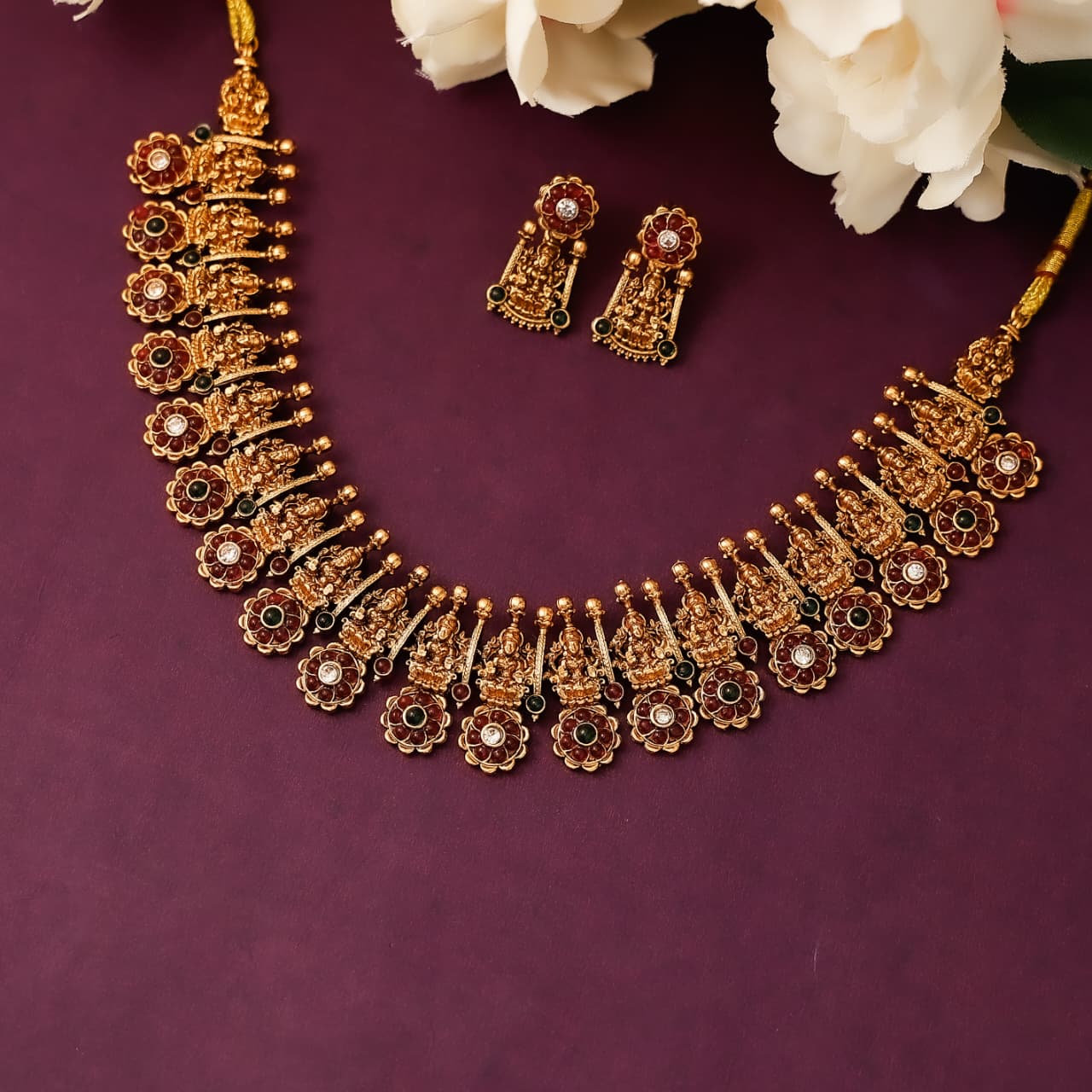 Devi Stone Short Necklace with Earring